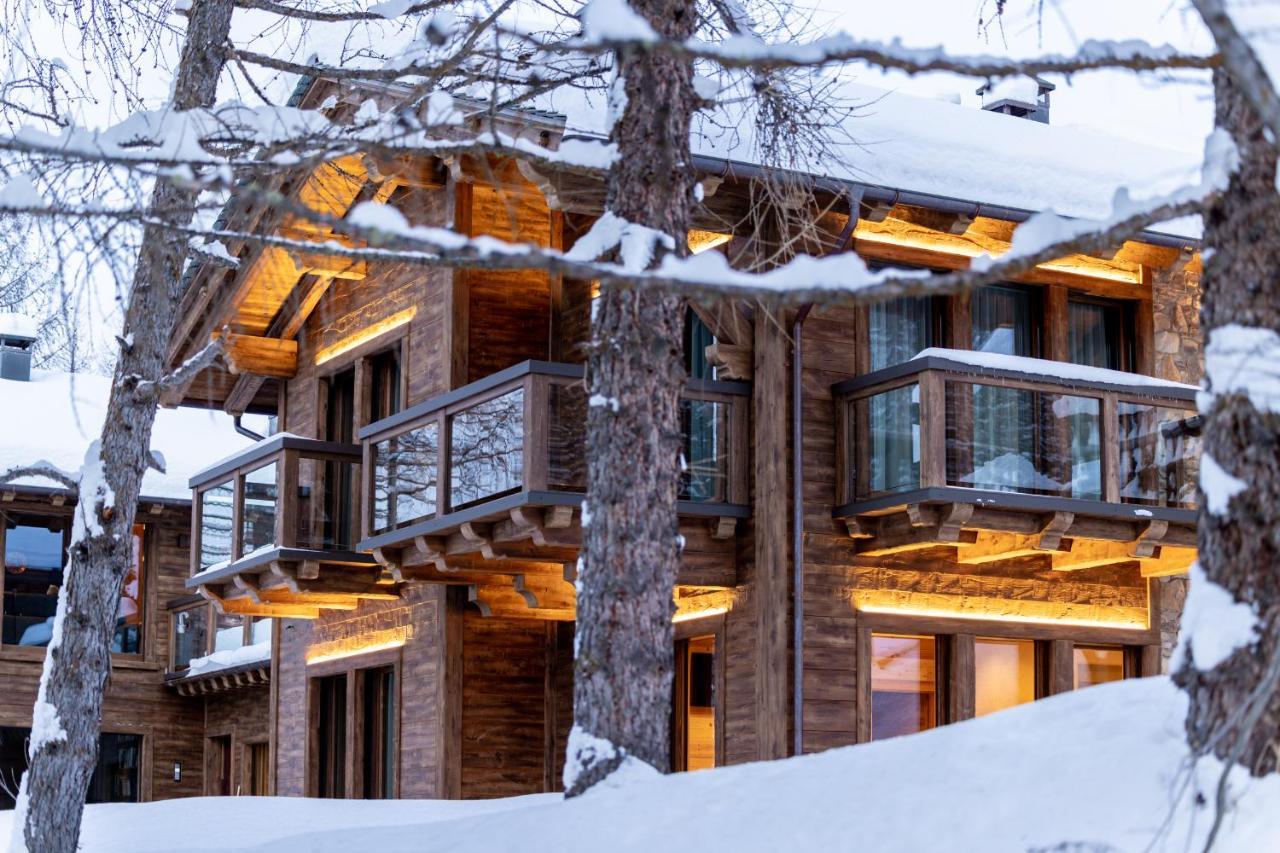Chalet Imbosc'ché - B&B in beautiful surroundings Livigno Esterno foto