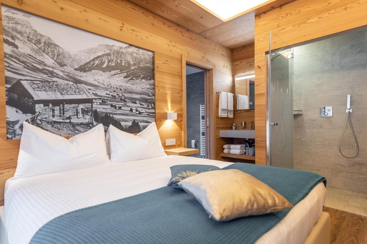 Chalet Imbosc'ché - B&B in beautiful surroundings Livigno Esterno foto